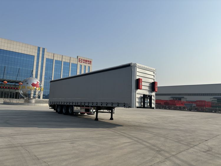 Curtain Side Trailer