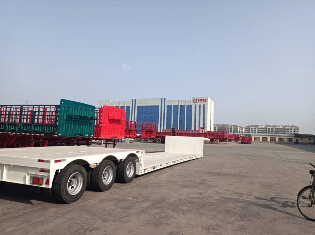 Introduction of 3-axle gooseneck special low-boy semi-trailer and its usage scenario in African market